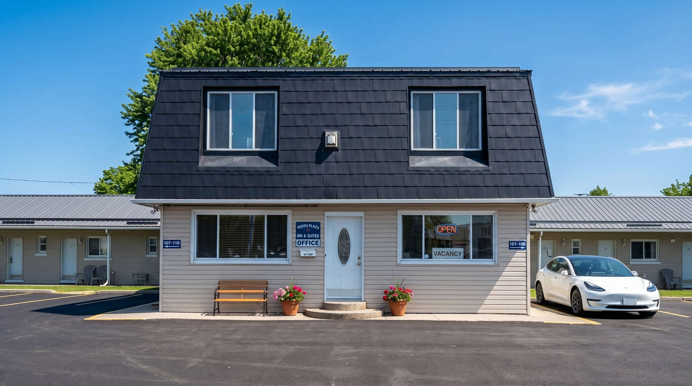 Perth Plaza Motel